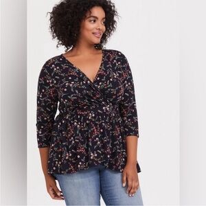 NWT. Torrid 00 (US 10) Super Soft Surplice Babydoll Top.